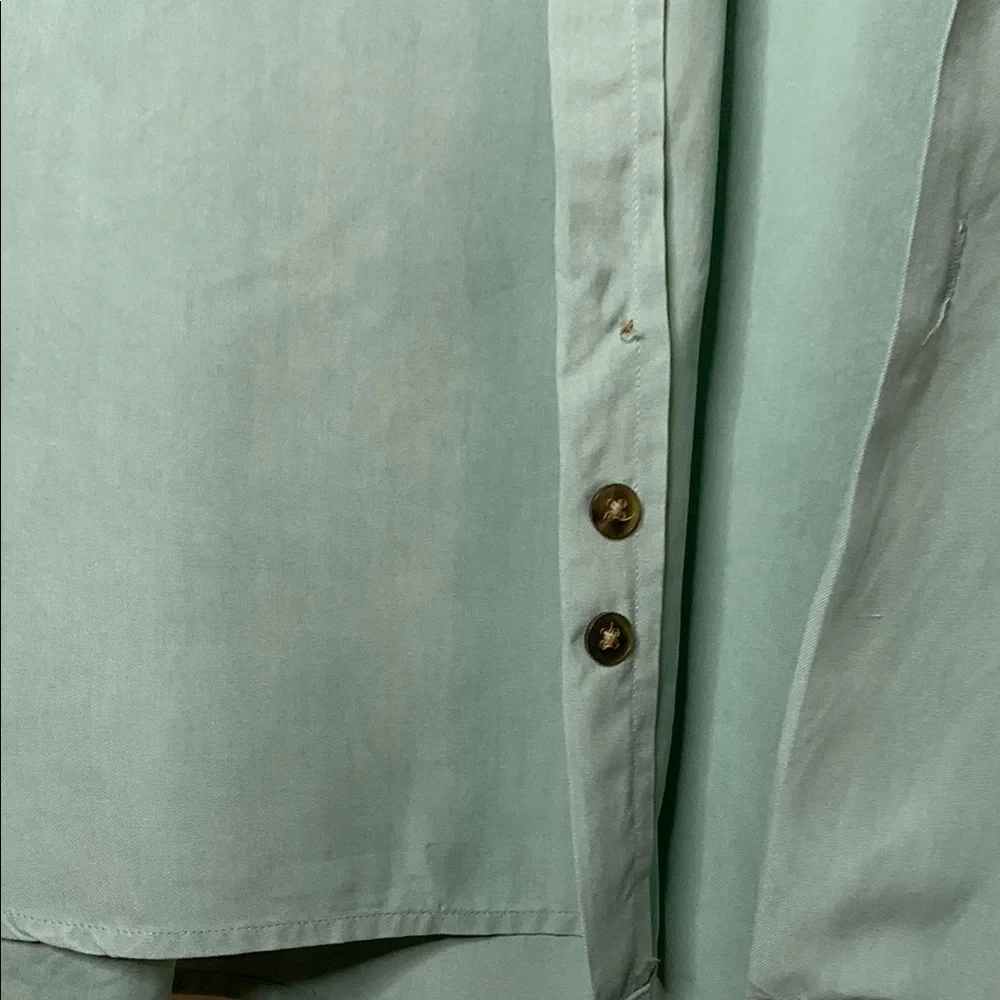 Vintage Men's Mint Green Button-Up Silk Shirt (S) - Picture 3 of 8